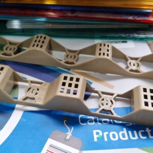 Cierre corrusello para fijación de chapa ondulada y trapezoidal greca pack de 2 piezas x 61cm c/u